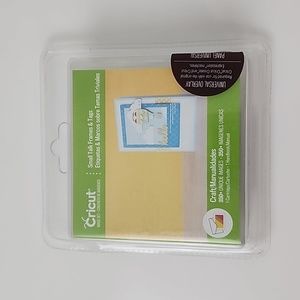 Cricut Cartridge Talk Frames and Tags  for Artwork